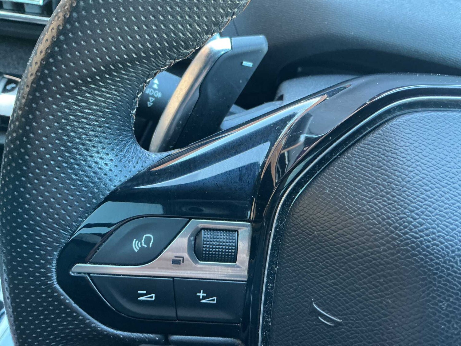 Used Peugeot 3008 2018 for sale - 78198125: Photo 24