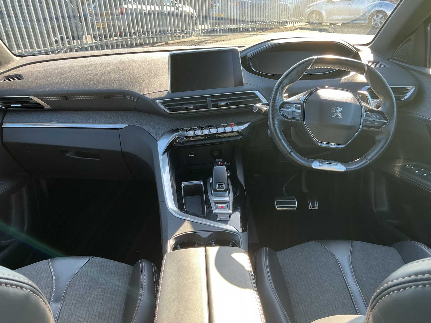 Used Peugeot 3008 2018 for sale - 78198125: Photo 8