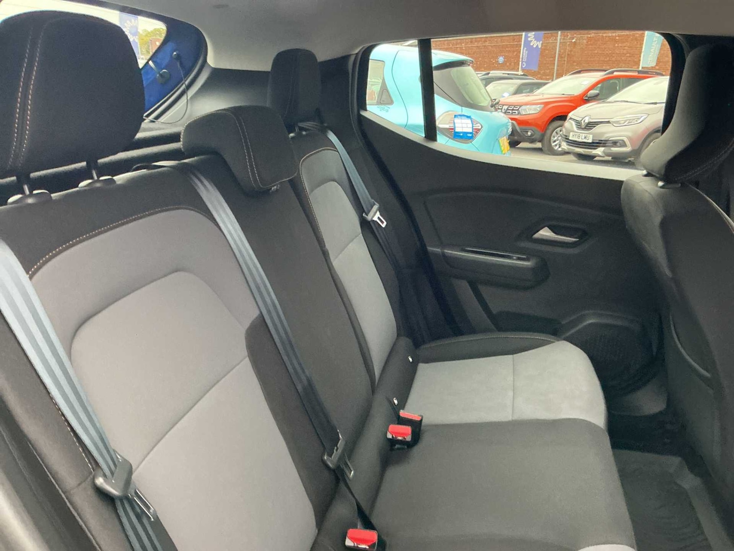 Used Dacia Sandero Stepway 2024 for sale - 76275118: Photo 15