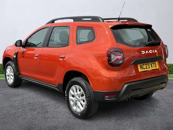 Used Dacia Duster 2023 for sale - 78802804: Photo