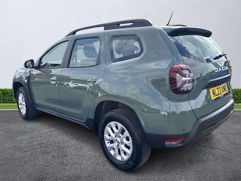 Used Dacia Duster 2023 for sale - 79386132: Photo