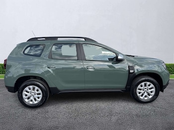 Used Dacia Duster 2023 for sale - 79386132: Photo