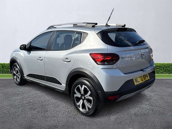 Used Dacia Sandero Stepway 2022 for sale - 79503936: Photo