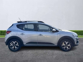 Used Dacia Sandero Stepway 2022 for sale - 79503936: Photo
