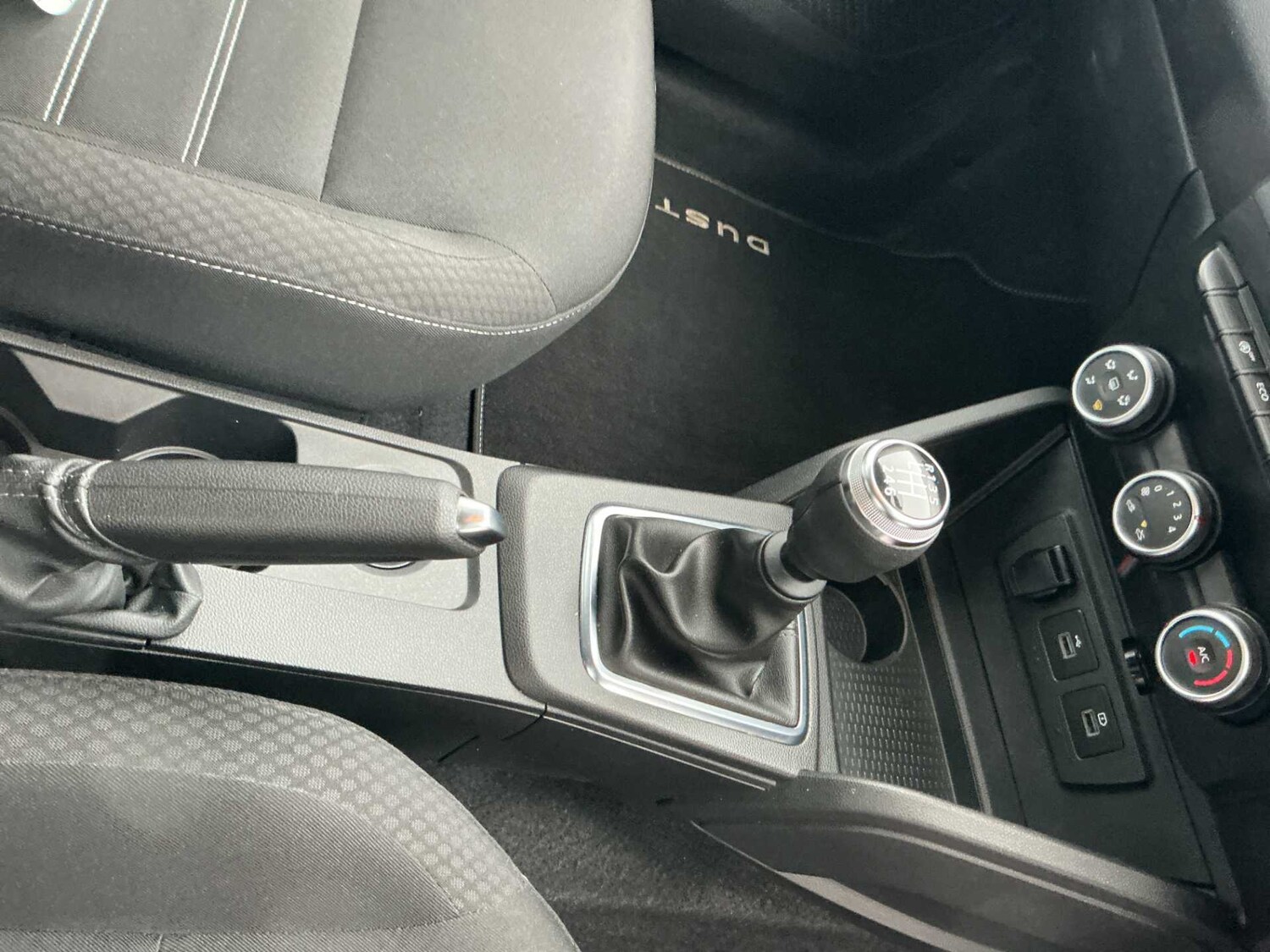 Used Dacia Duster 2022 for sale - 76340607: Photo 12