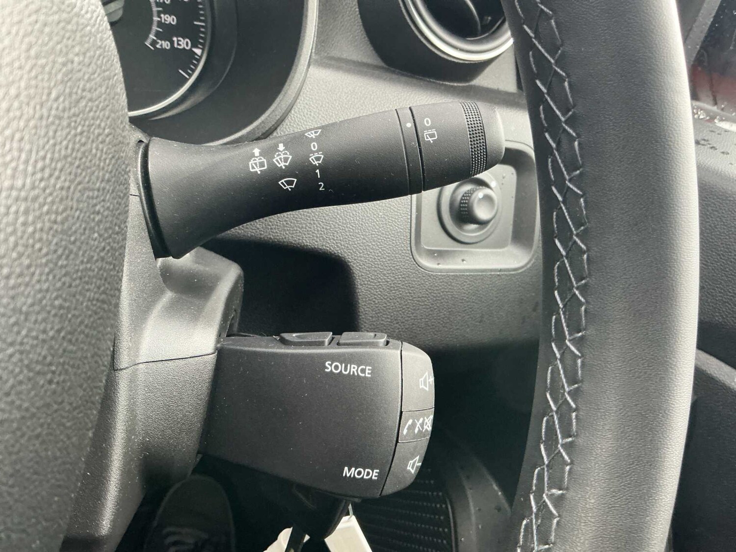 Used Dacia Duster 2022 for sale - 76340607: Photo 26