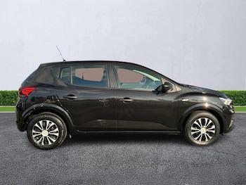 Used Dacia Sandero 2023 for sale - 76257793: Photo 3