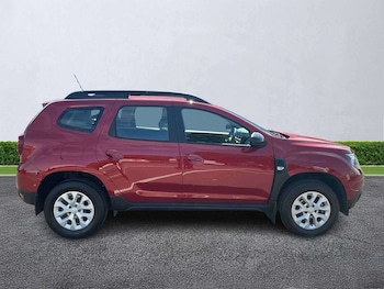 Used Dacia Duster 2022 for sale - 79490995: Photo