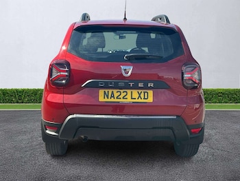 Used Dacia Duster 2022 for sale - 79490995: Photo