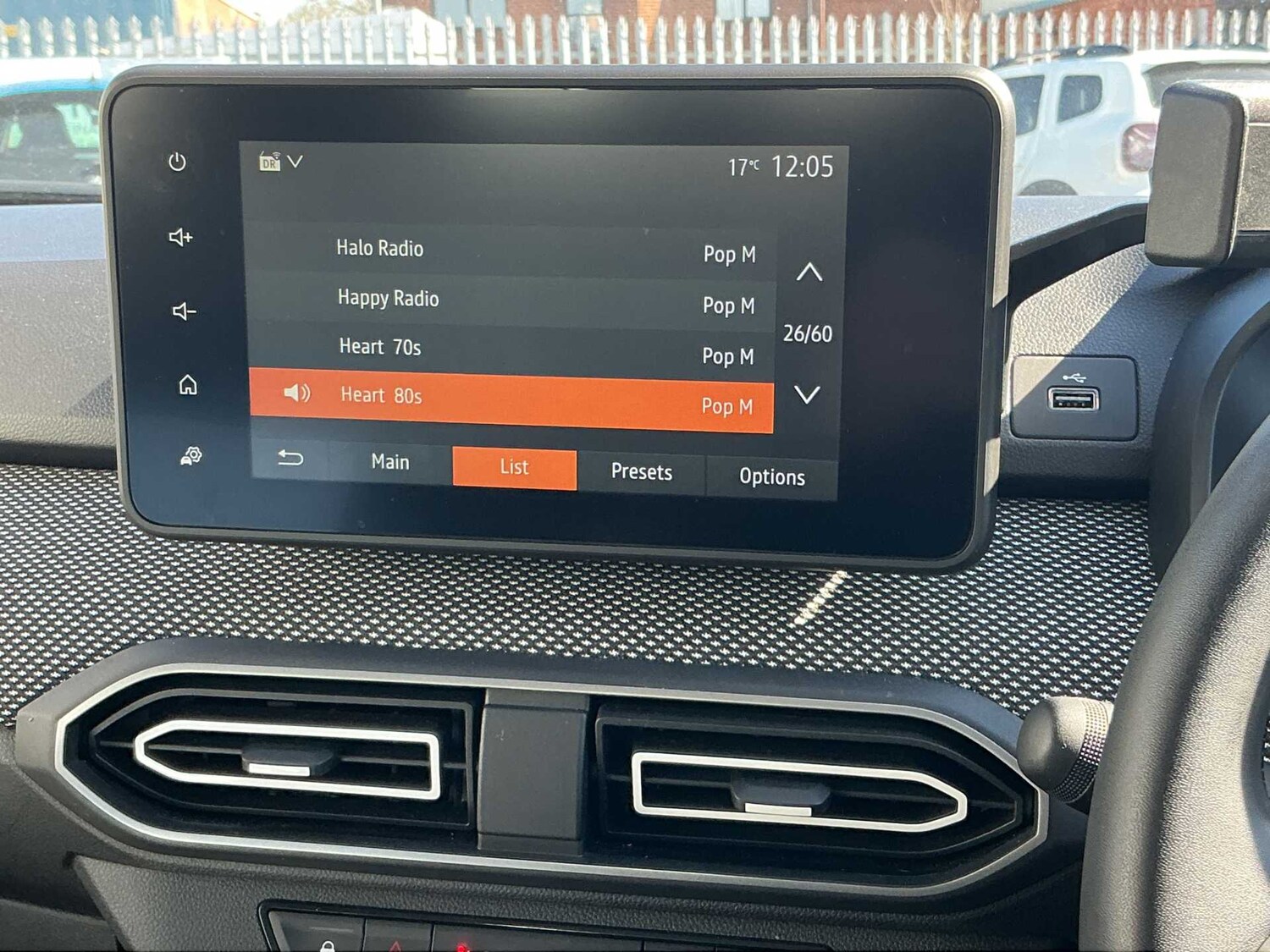 Used Dacia Sandero 2023 for sale - 78196105: Photo 10