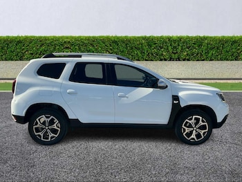 Used Dacia Duster 2020 for sale - 75975342: Photo