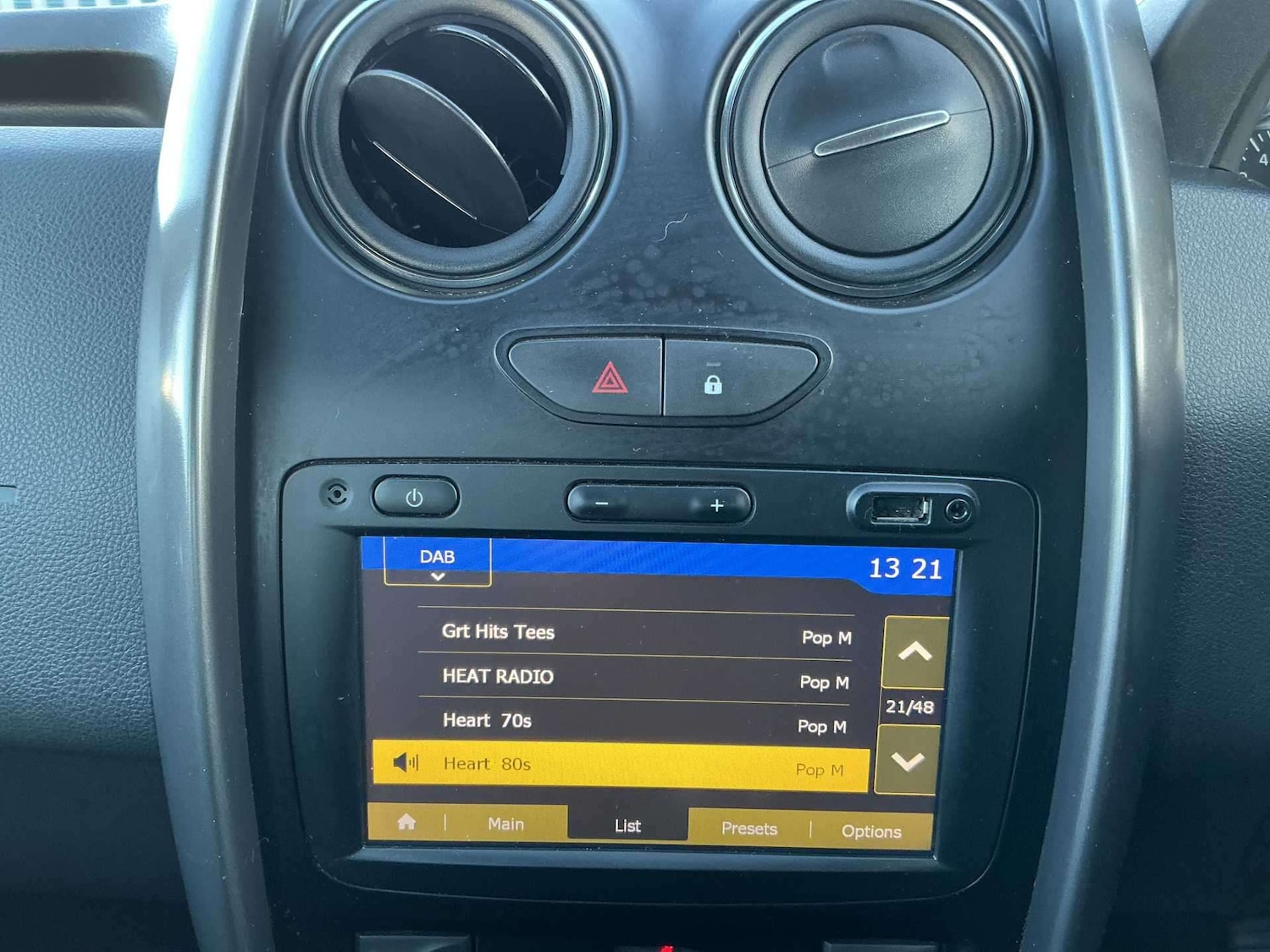 Used Dacia Duster 2018 for sale - 77078047: Photo 11