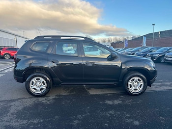 Used Dacia Duster 2021 for sale - 76699441: Photo