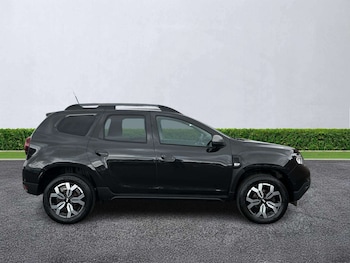 Used Dacia Duster 2023 for sale - 79459277: Photo