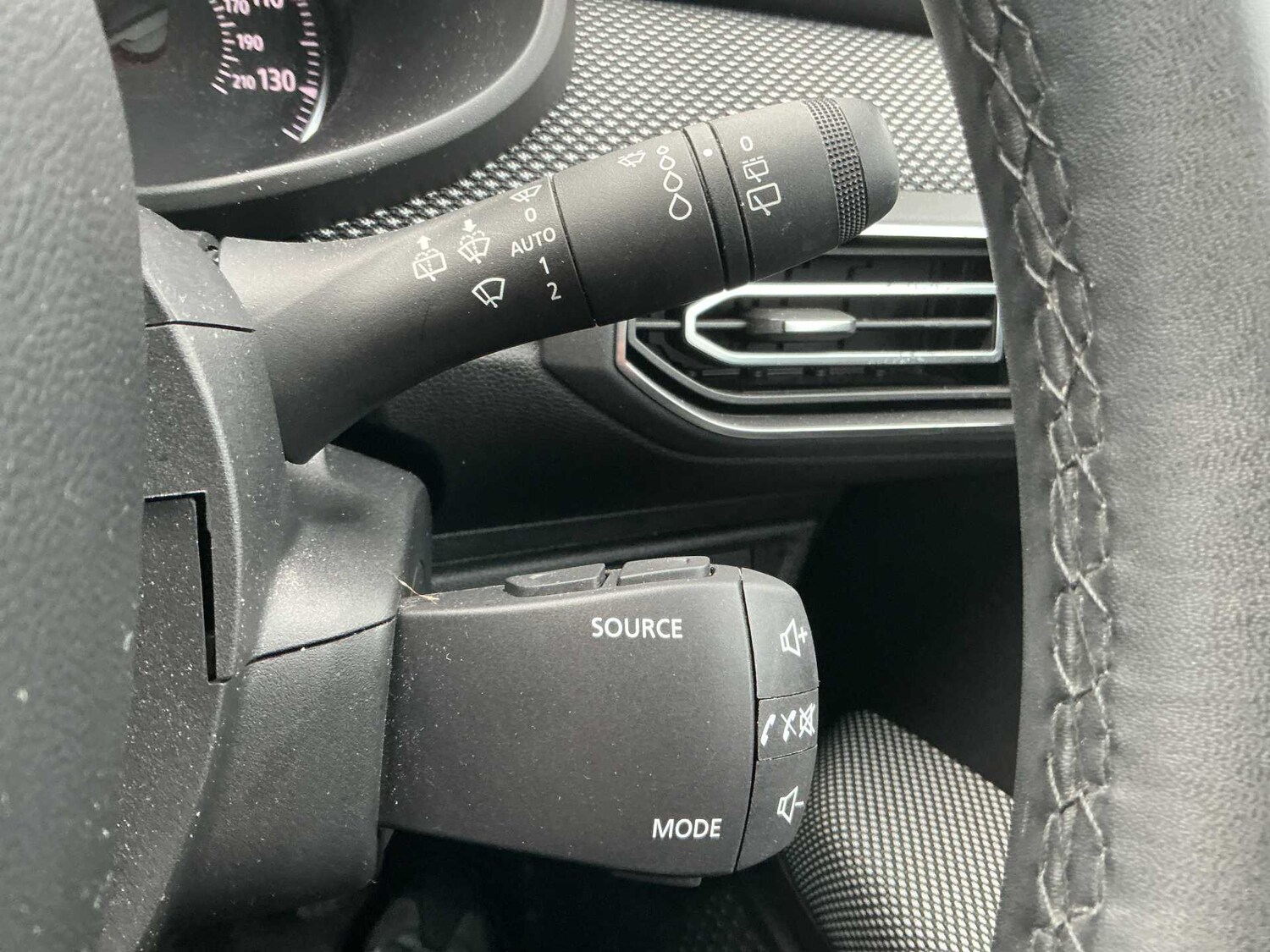 Used Dacia Jogger 2022 for sale - 77629378: Photo 26