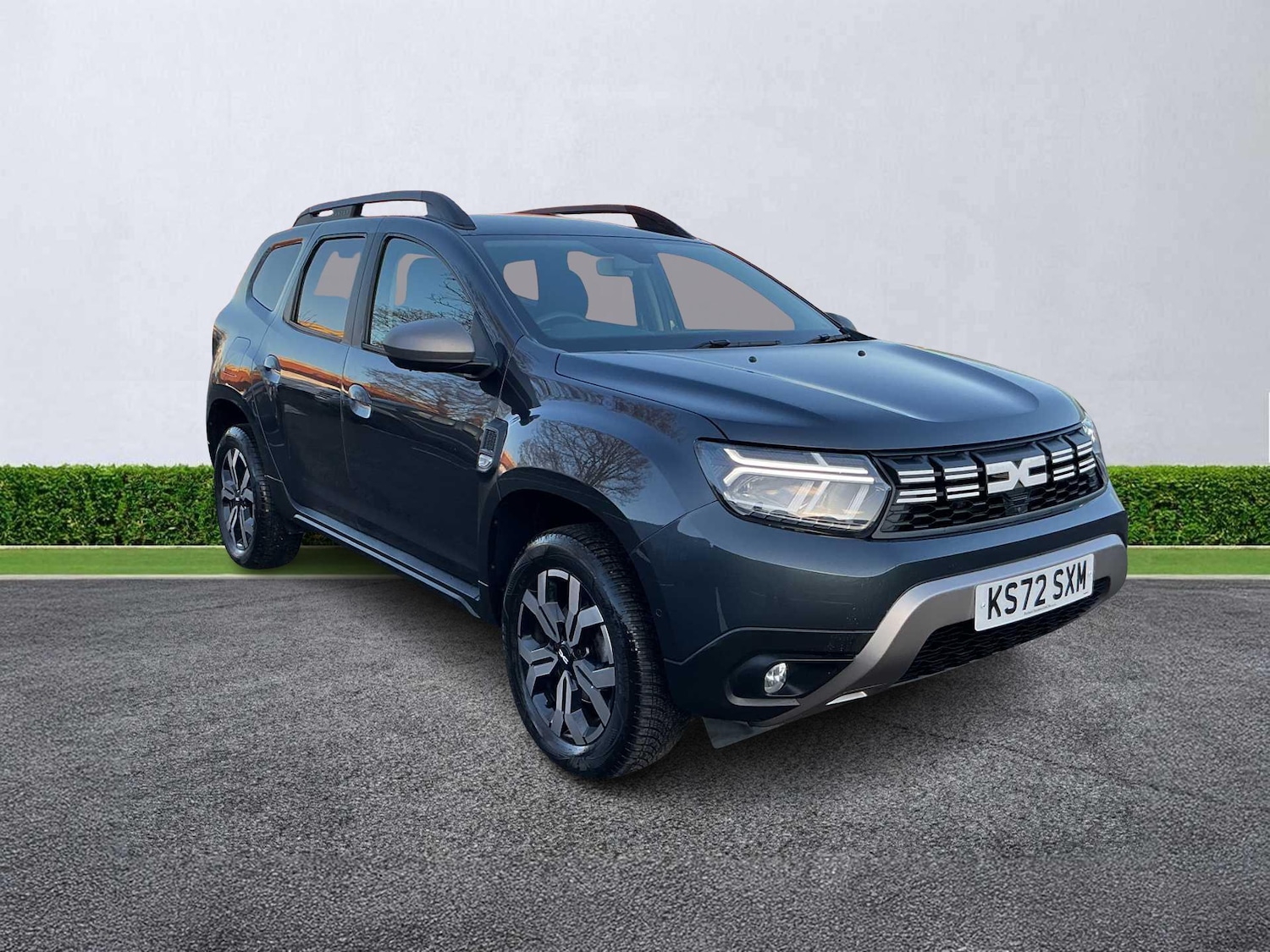 Used Dacia Duster 2023 for sale - 76799366: Photo 1