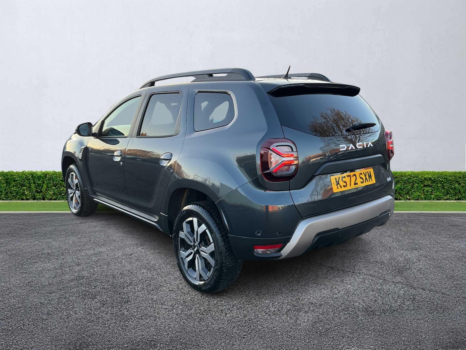 Used Dacia Duster 2023 for sale - 76799366: Photo 2