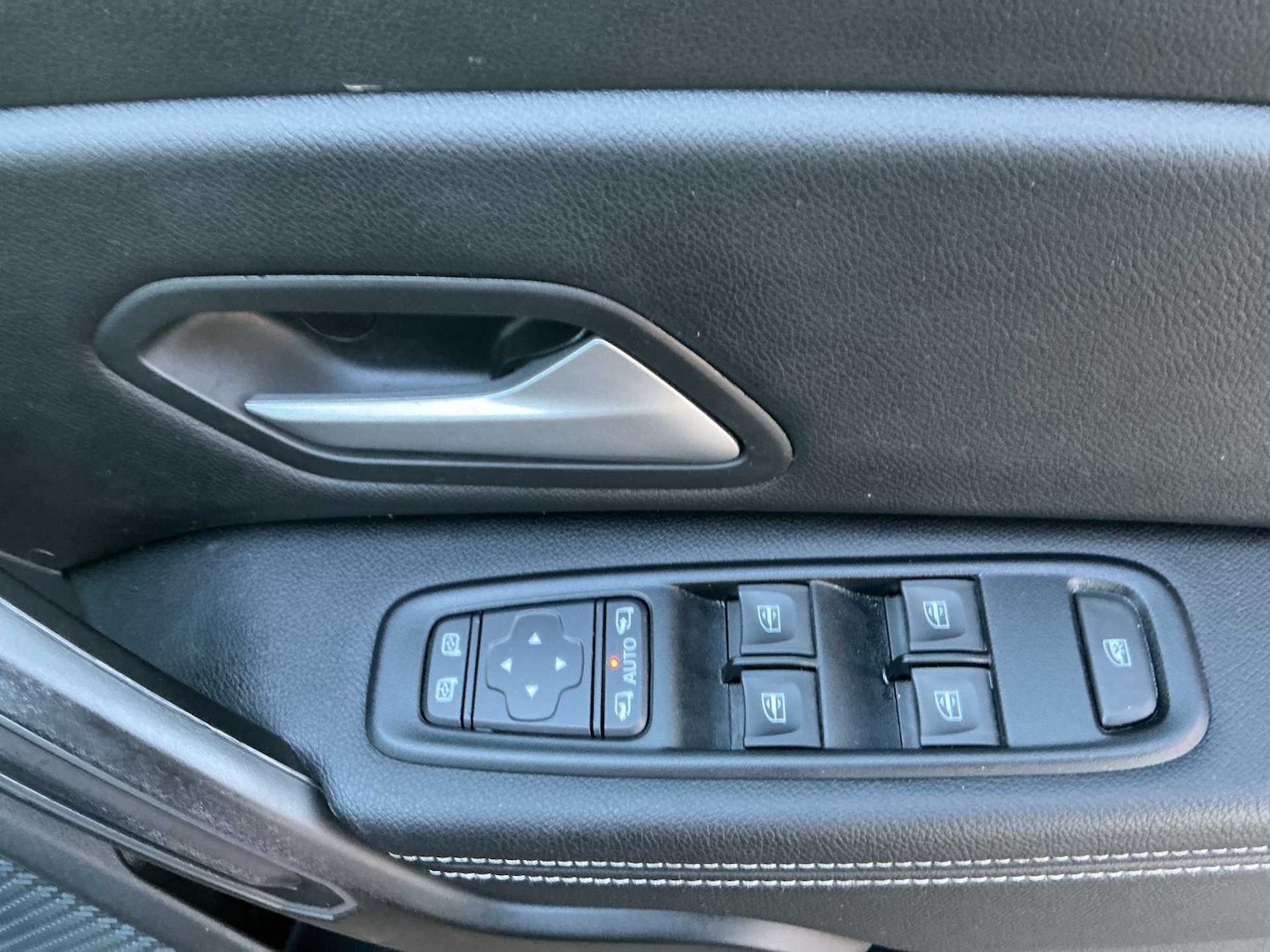 Used Dacia Duster 2023 for sale - 76799366: Photo 20