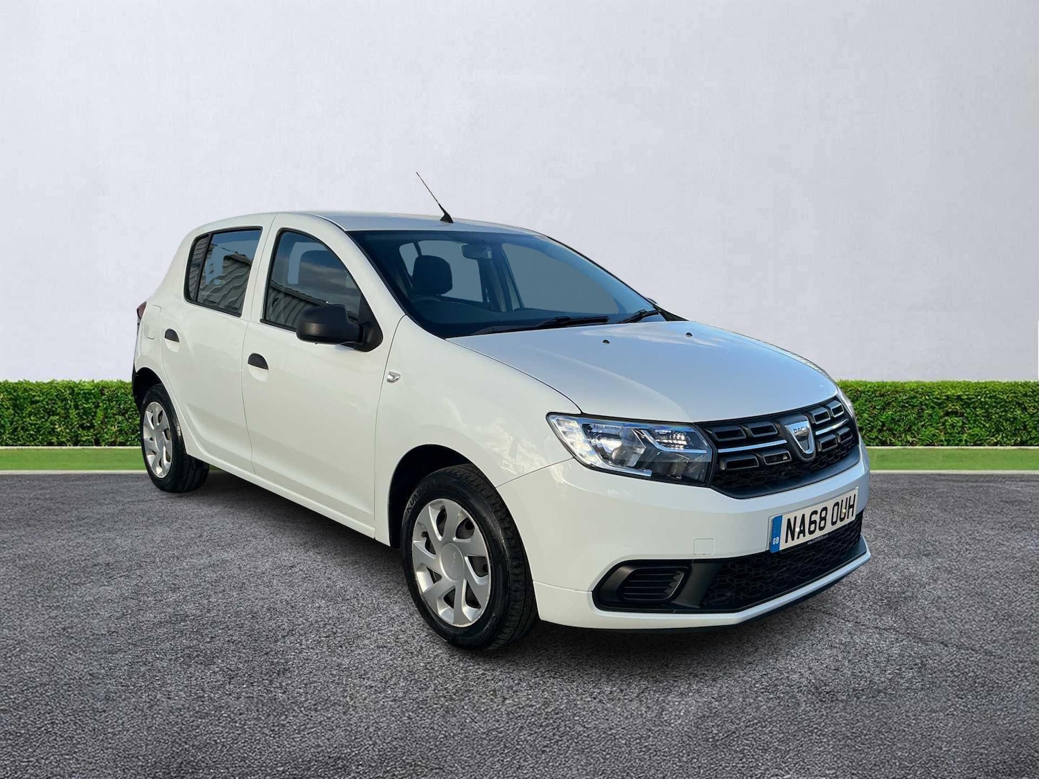 Used Dacia Sandero 2018 for sale - 76407420: Photo 1