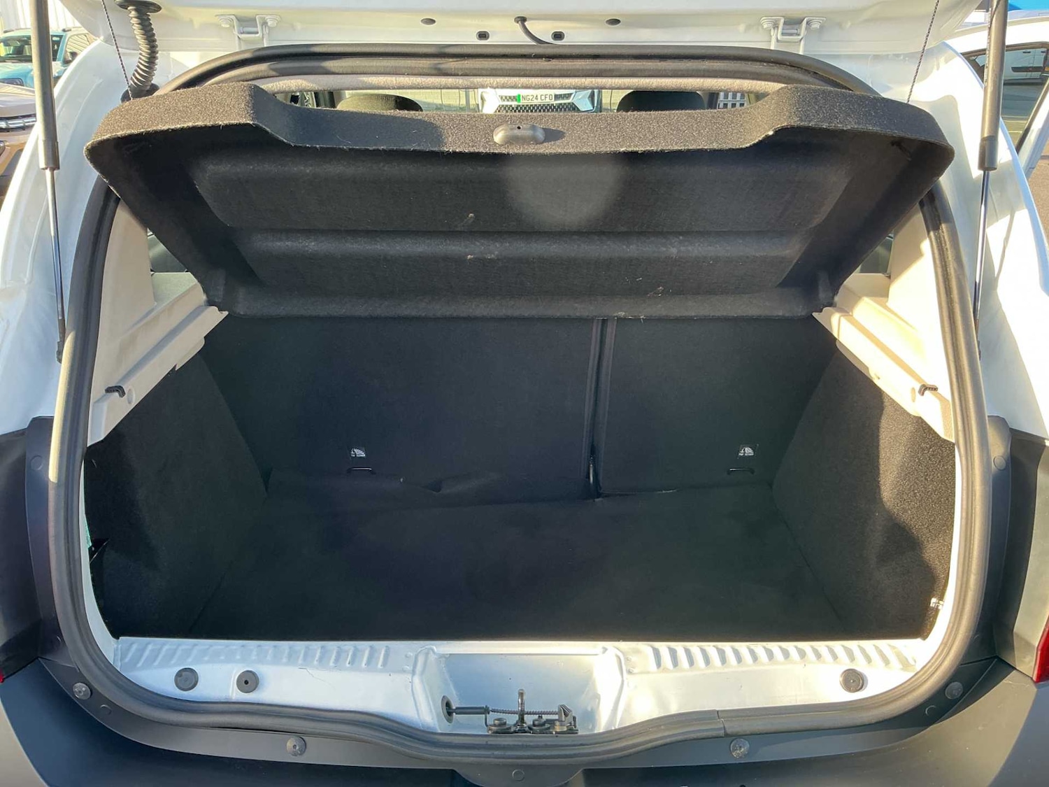 Used Dacia Sandero 2018 for sale - 76407420: Photo 16