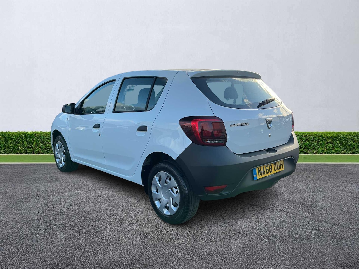 Used Dacia Sandero 2018 for sale - 76407420: Photo 2