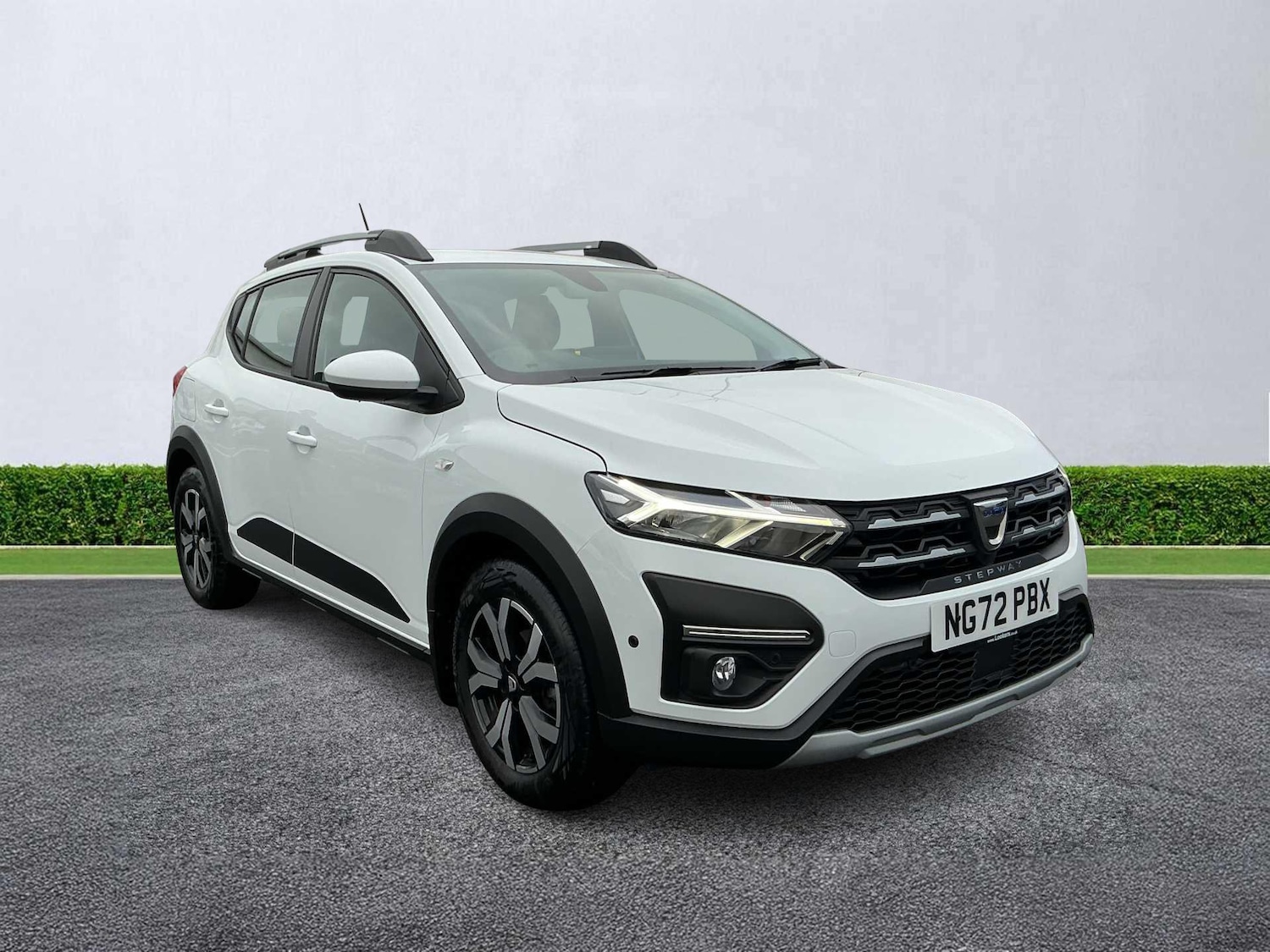 Used Dacia Sandero Stepway 2023 for sale - 77973985: Photo 1