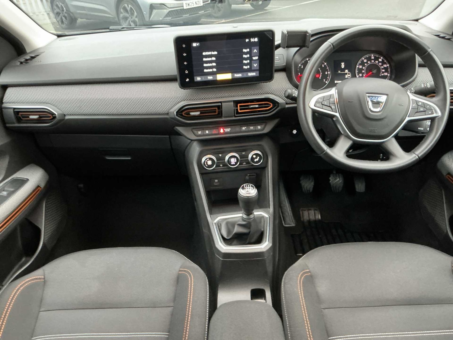 Used Dacia Sandero Stepway 2023 for sale - 77973985: Photo 8