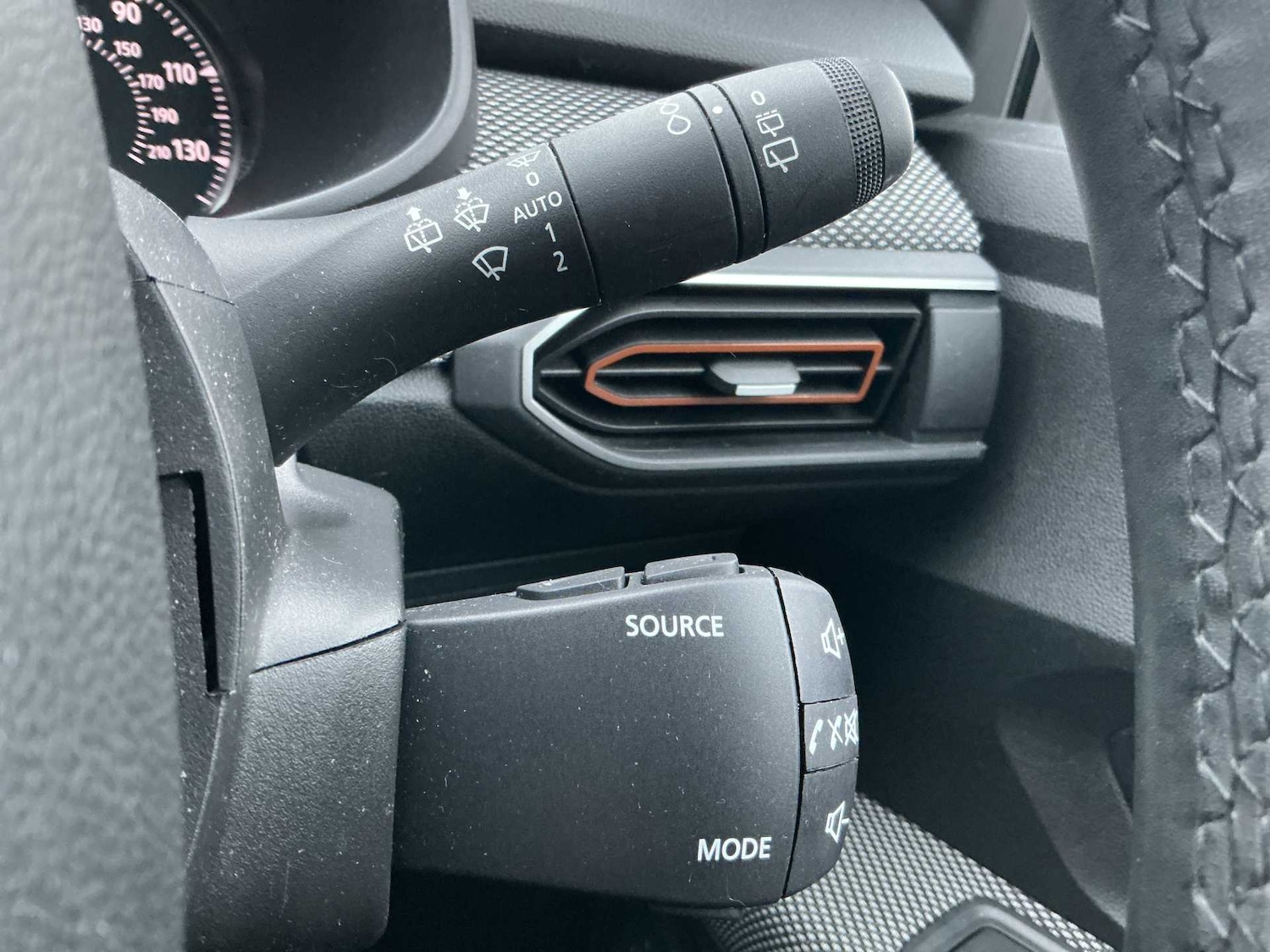 Used Dacia Sandero 2023 for sale - 76809424: Photo 26