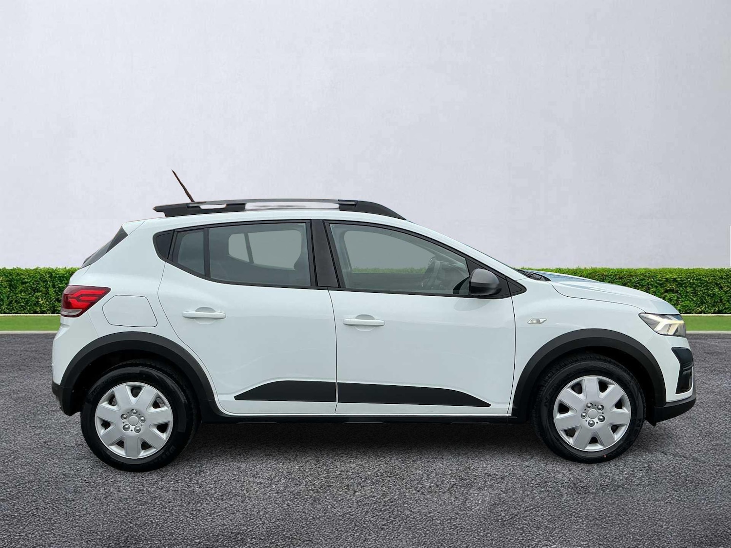 Used Dacia Sandero 2023 for sale - 76809424: Photo 3