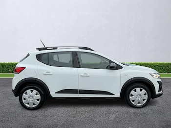 Used Dacia Sandero 2023 for sale - 76809424: Photo