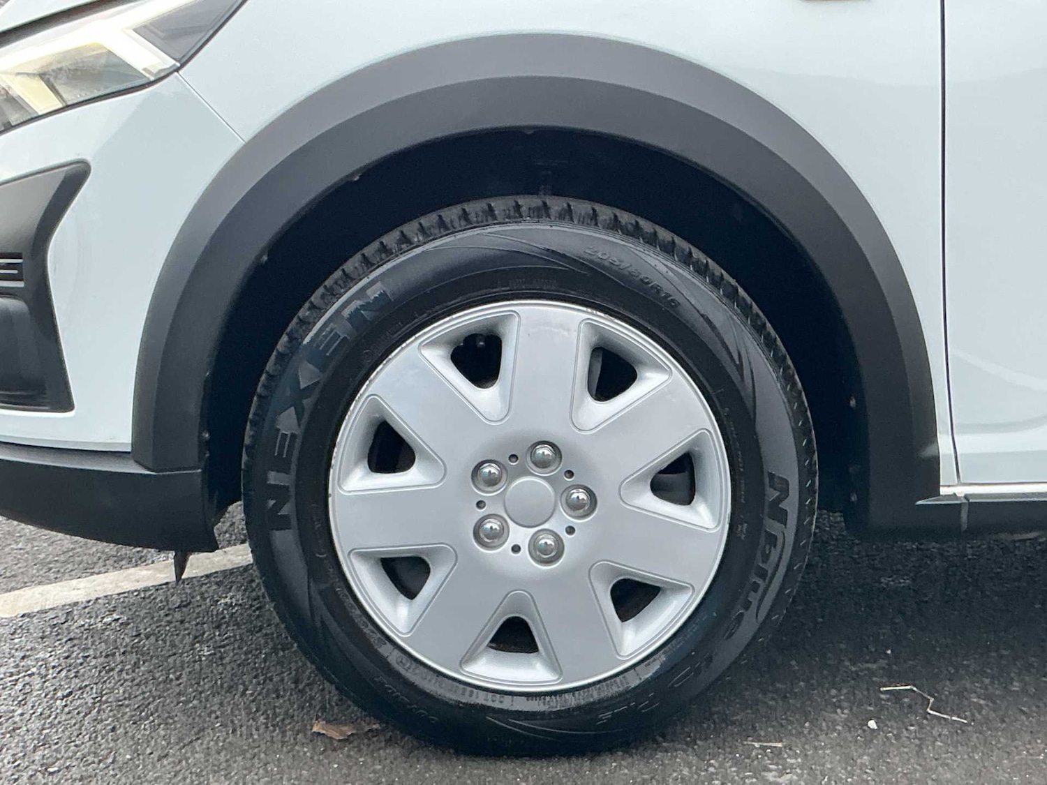 Used Dacia Sandero 2023 for sale - 76809424: Photo 6