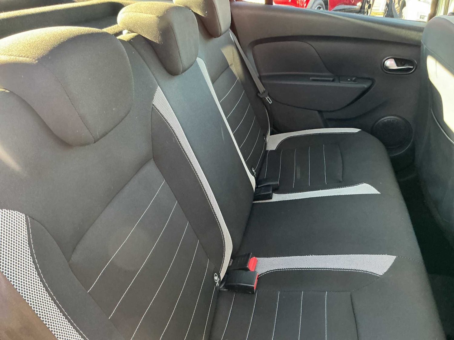 Used Dacia Sandero Stepway 2020 for sale - 76340603: Photo 15