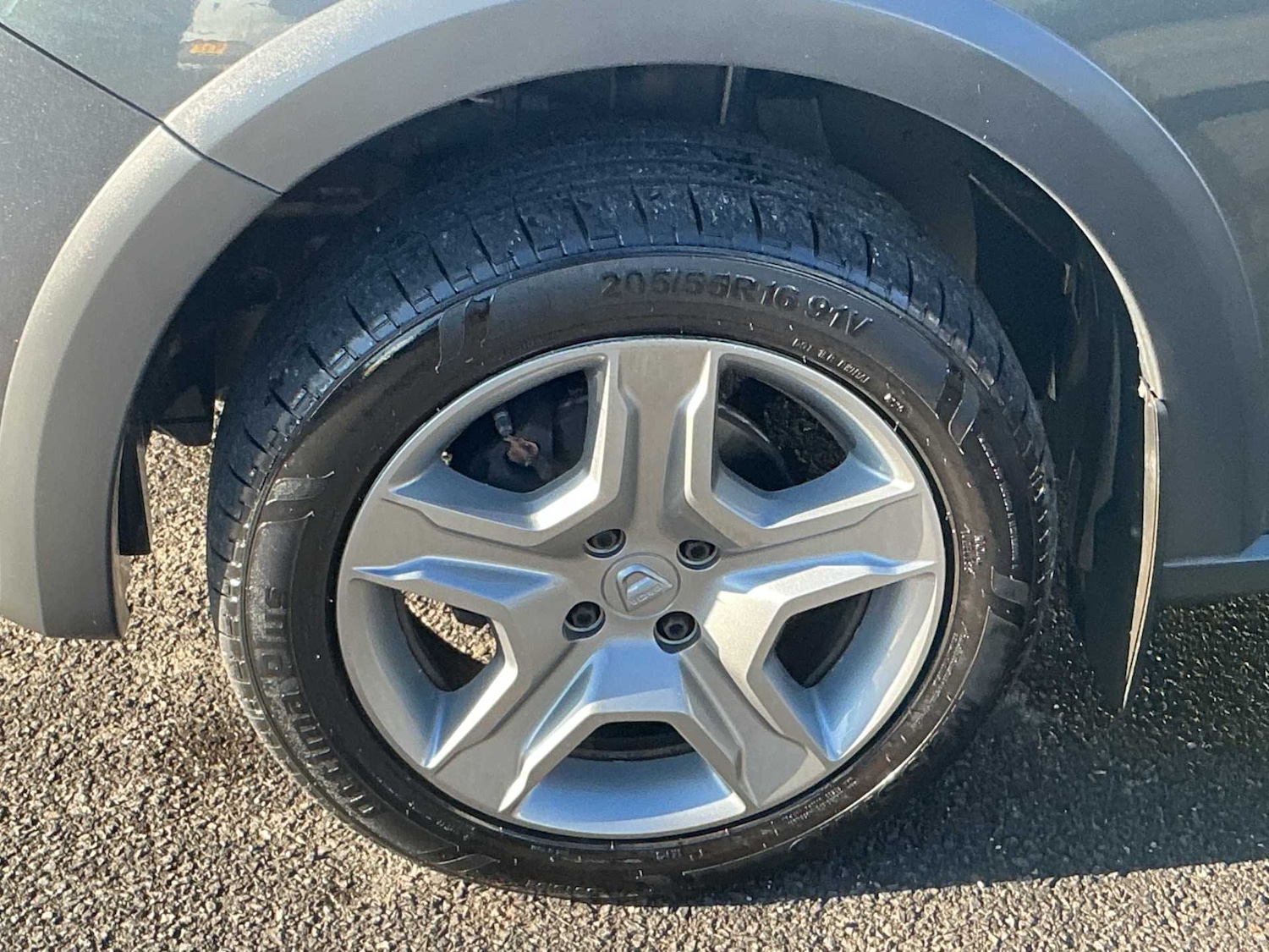 Used Dacia Sandero Stepway 2020 for sale - 76340603: Photo 6