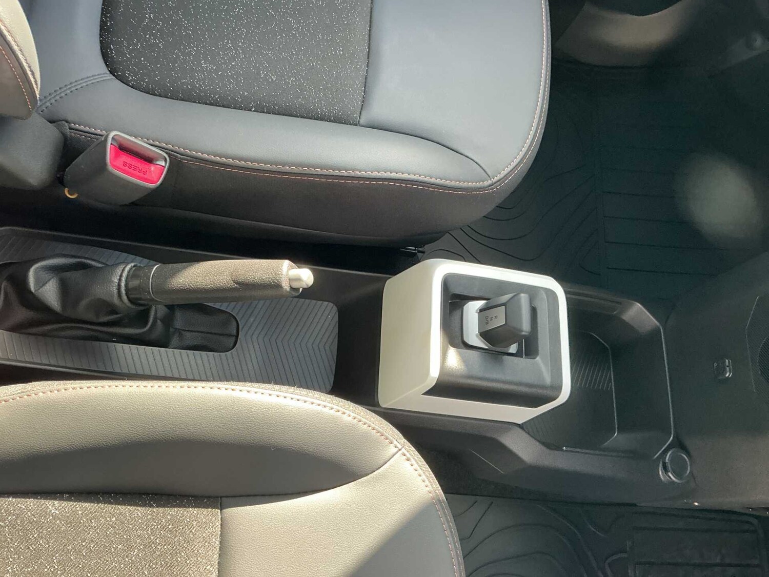 Used Dacia Spring 2025 for sale - 77488119: Photo 12