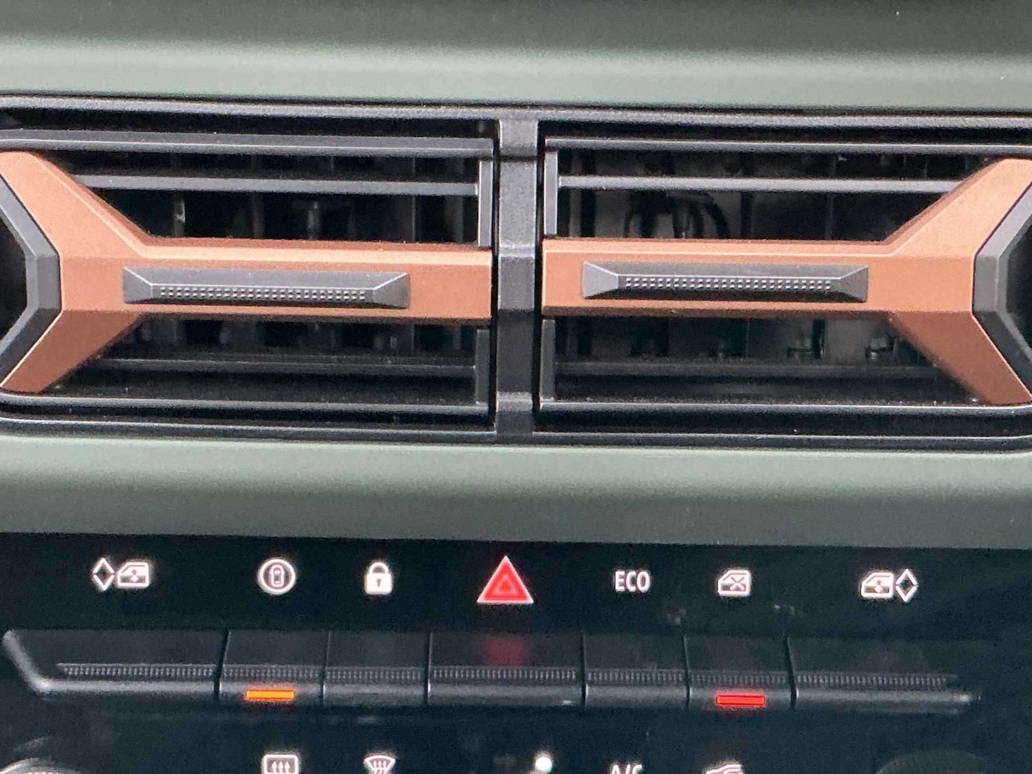 Used Dacia Spring 2024 for sale - 77629331: Photo 20