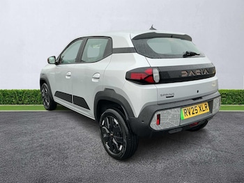 Used Dacia Spring 2025 for sale - 76947024: Photo