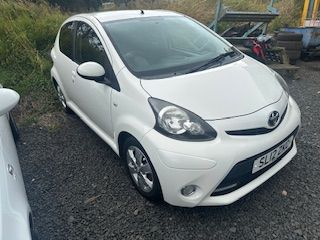 Used Toyota AYGO 2012 for sale - 76459233: Photo 2