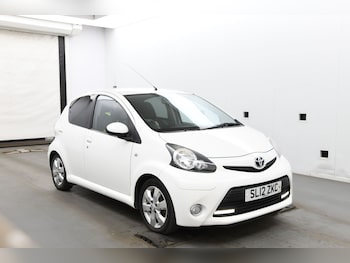 Used Toyota AYGO 2012 for sale - 76459233: Photo