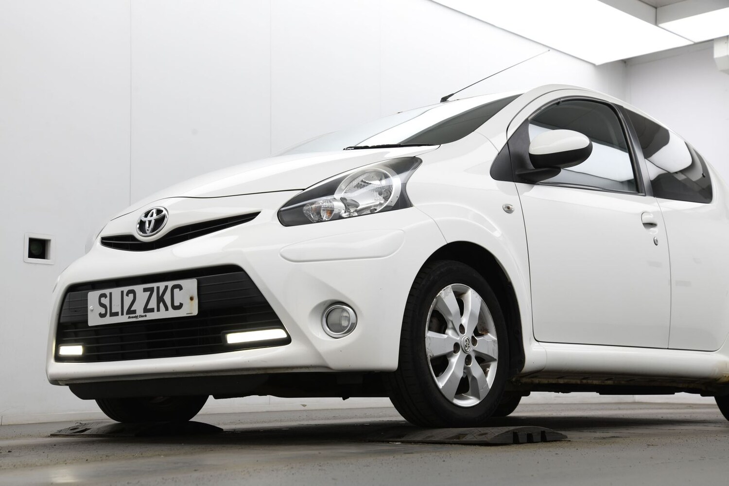 Used Toyota AYGO 2012 for sale - 76459233: Photo 7