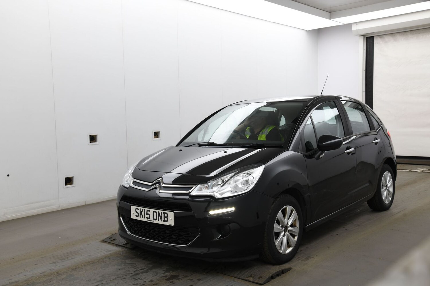 Used Citroen C3 2015 for sale - 76459254: Photo 8
