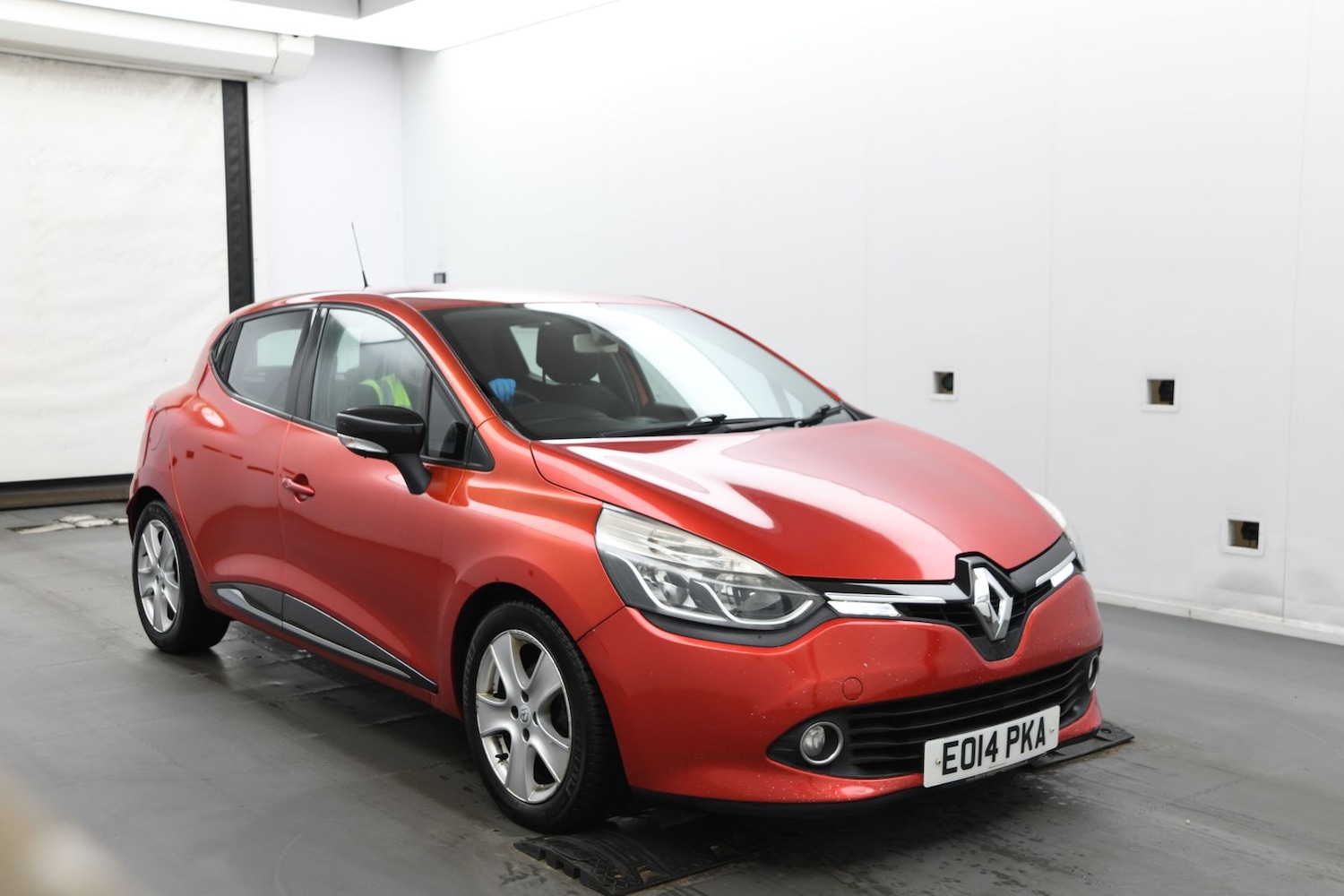 Used Renault Clio 2014 for sale - 76736811: Photo 1