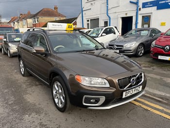 Used Volvo XC70 2013 for sale - 79868759: Photo
