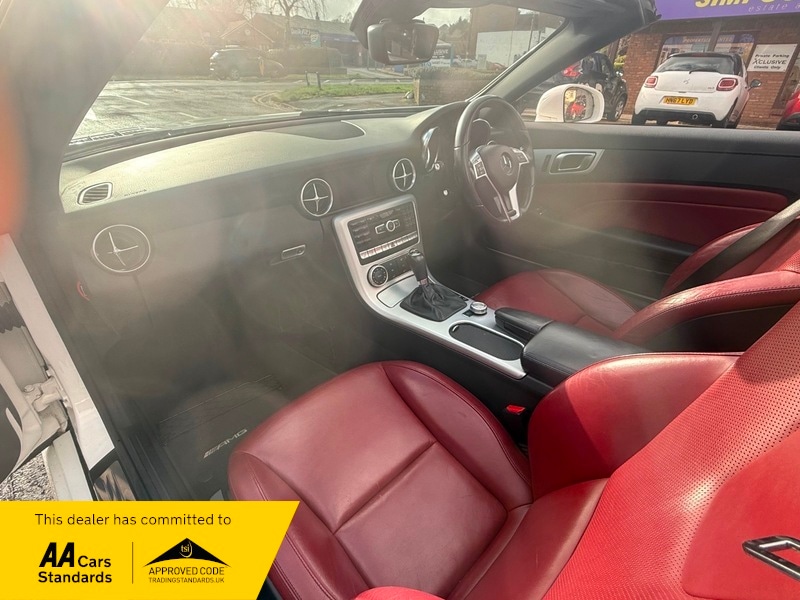 Used Mercedes-Benz SLK 2014 for sale - 76751559: Photo 16
