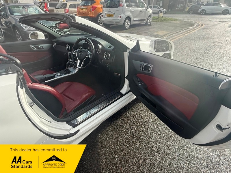 Used Mercedes-Benz SLK 2014 for sale - 76751559: Photo 9