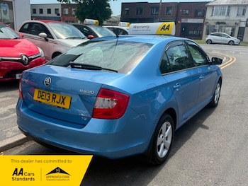 Used Skoda Rapid 2013 for sale - 75057165: Photo