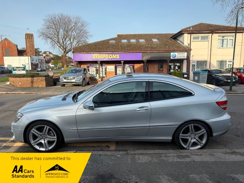 Used Mercedes-Benz CLC Class 2009 for sale - 77584201: Photo 8