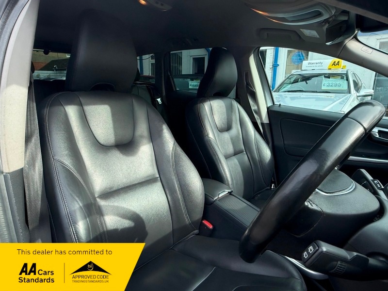 Used Volvo XC60 2015 for sale - 77584191: Photo 13