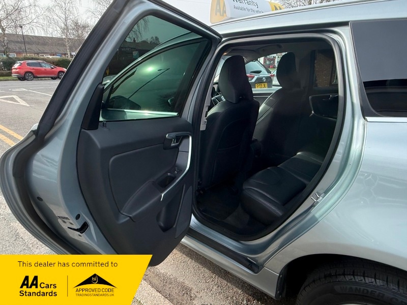 Used Volvo XC60 2015 for sale - 77584191: Photo 18