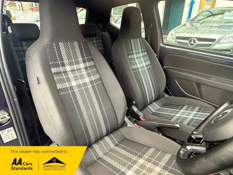 Used Volkswagen up! 2015 for sale - 76934974: Photo 9