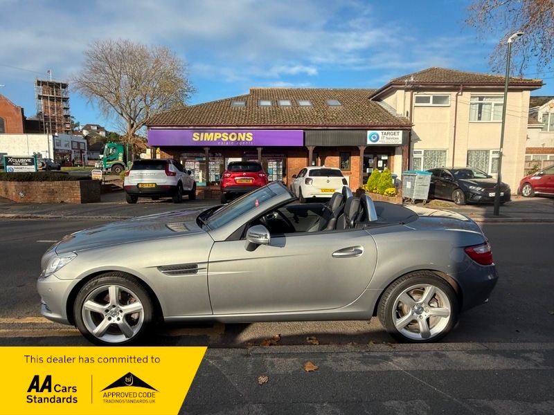 Used Mercedes-Benz SLK 2011 for sale - 77213187: Photo 8